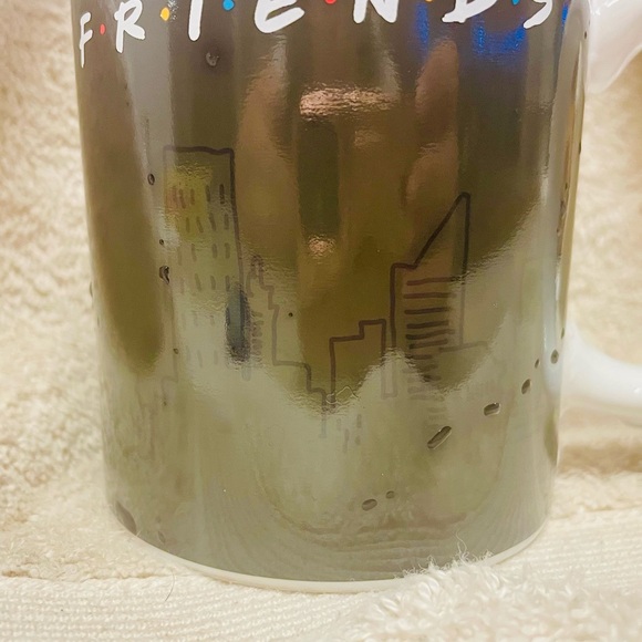 Friends TV Series Mug Set - Black and White - Picture 8 of 8